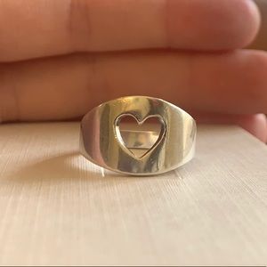 James Avery retired heart cut out ring size 7or7.5